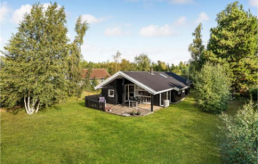 Cozy Home In Væggerløse With Sauna, Bogø By